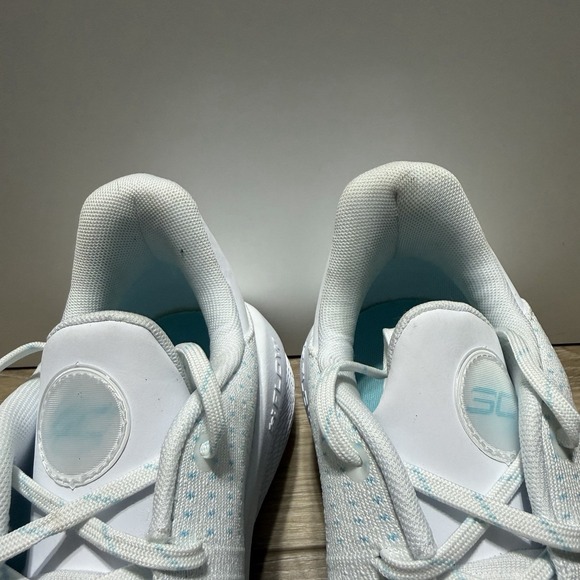 Size 13 - Under Armour Curry 4 FloTro Low April Showers New main image 7